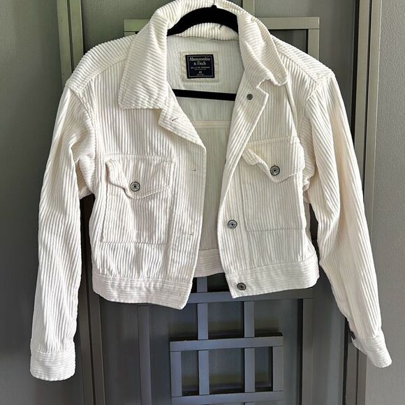 Abercrombie & Fitch off white corduroy cropped jacket size XS - Picture 1 of 4